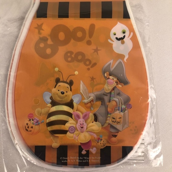 🎄 Disney  cello Halloween bags (20) Winnie the Pooh NIP - Picture 1 of 3